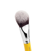 Small Foundation and Contour Brush with Soft Synthetic Fibers