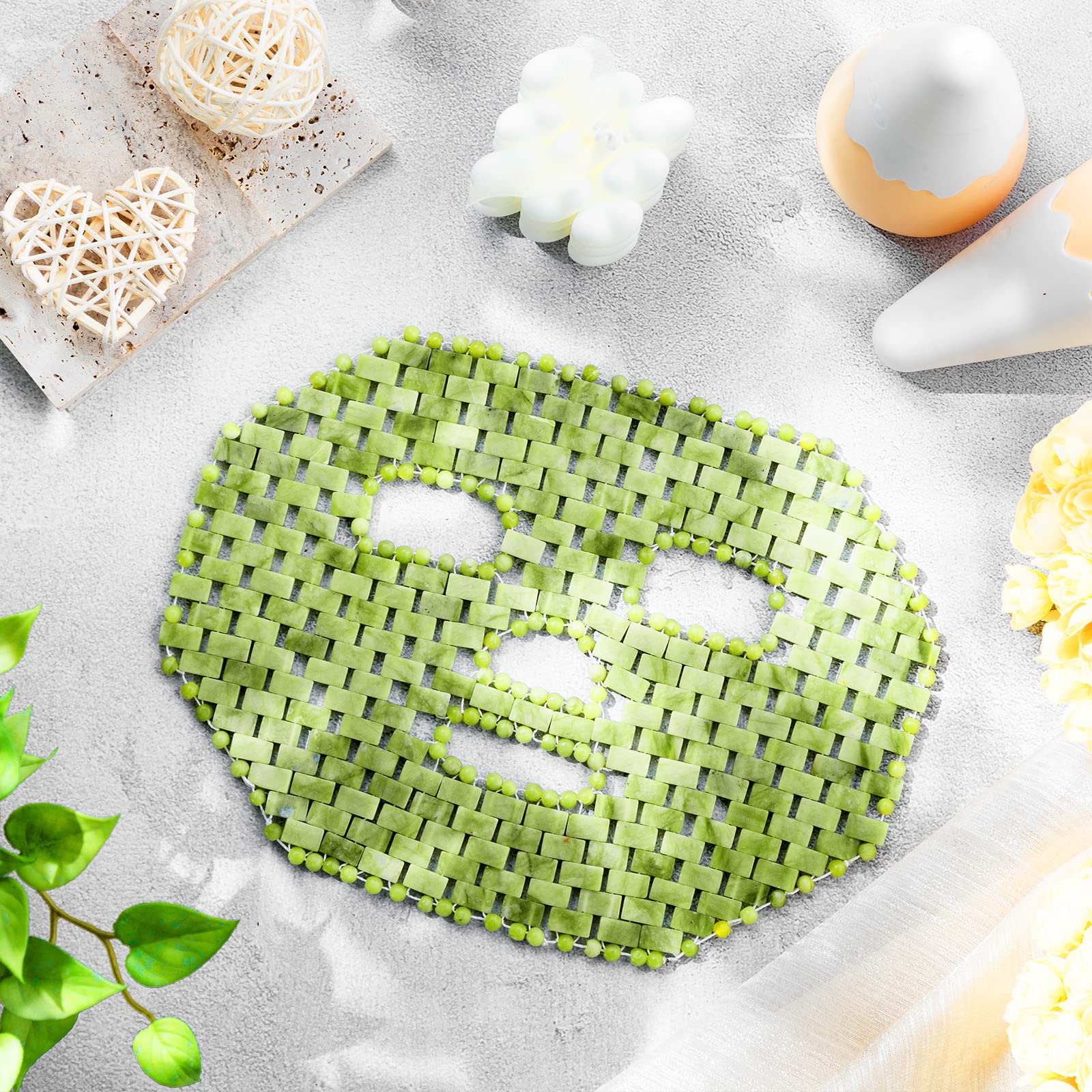 Jade Cooling Facial Mask for Puffiness and Dark Circles