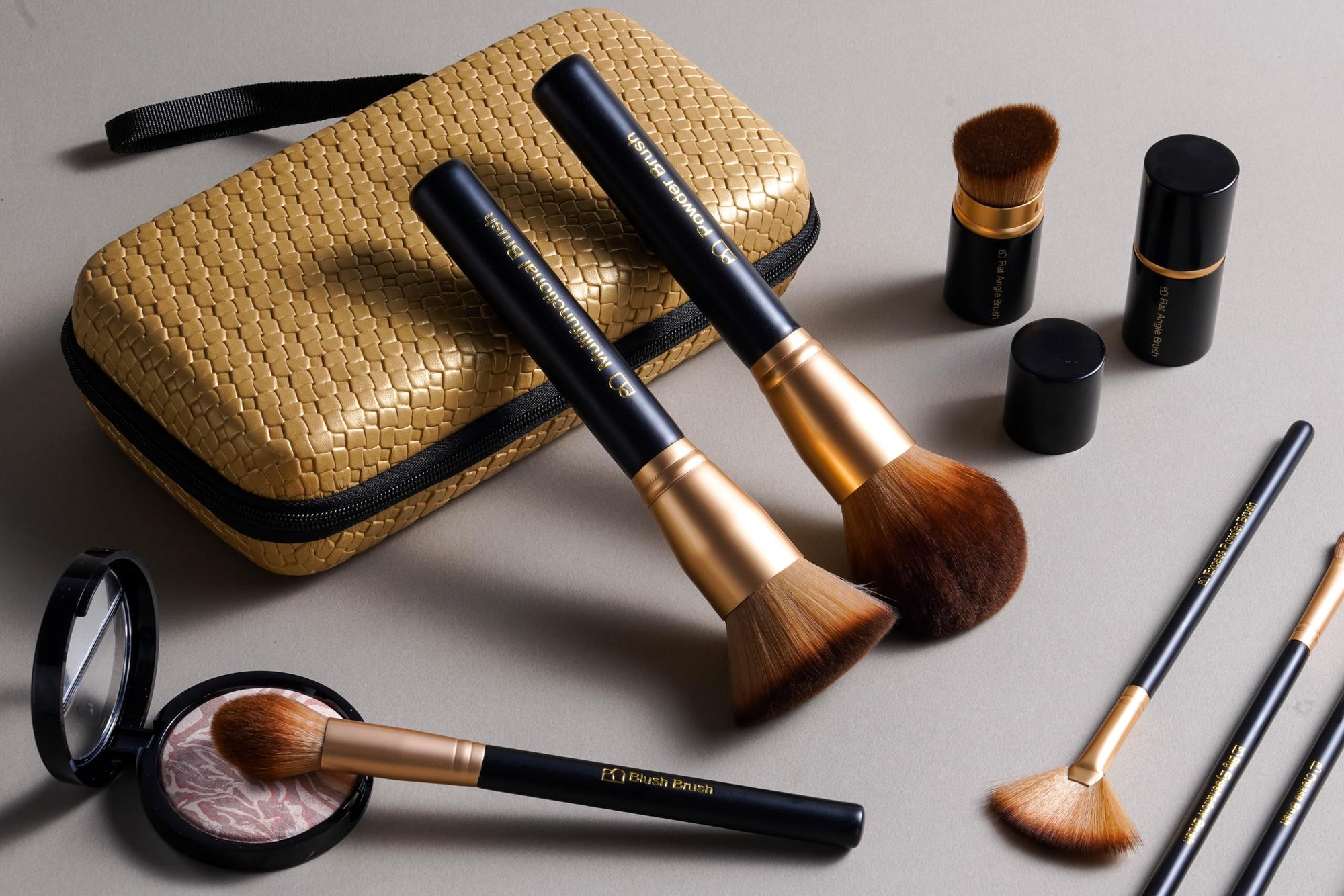 Travel Makeup Brush Set with Kabuki Powder Eyeshadow Foundation Brushes